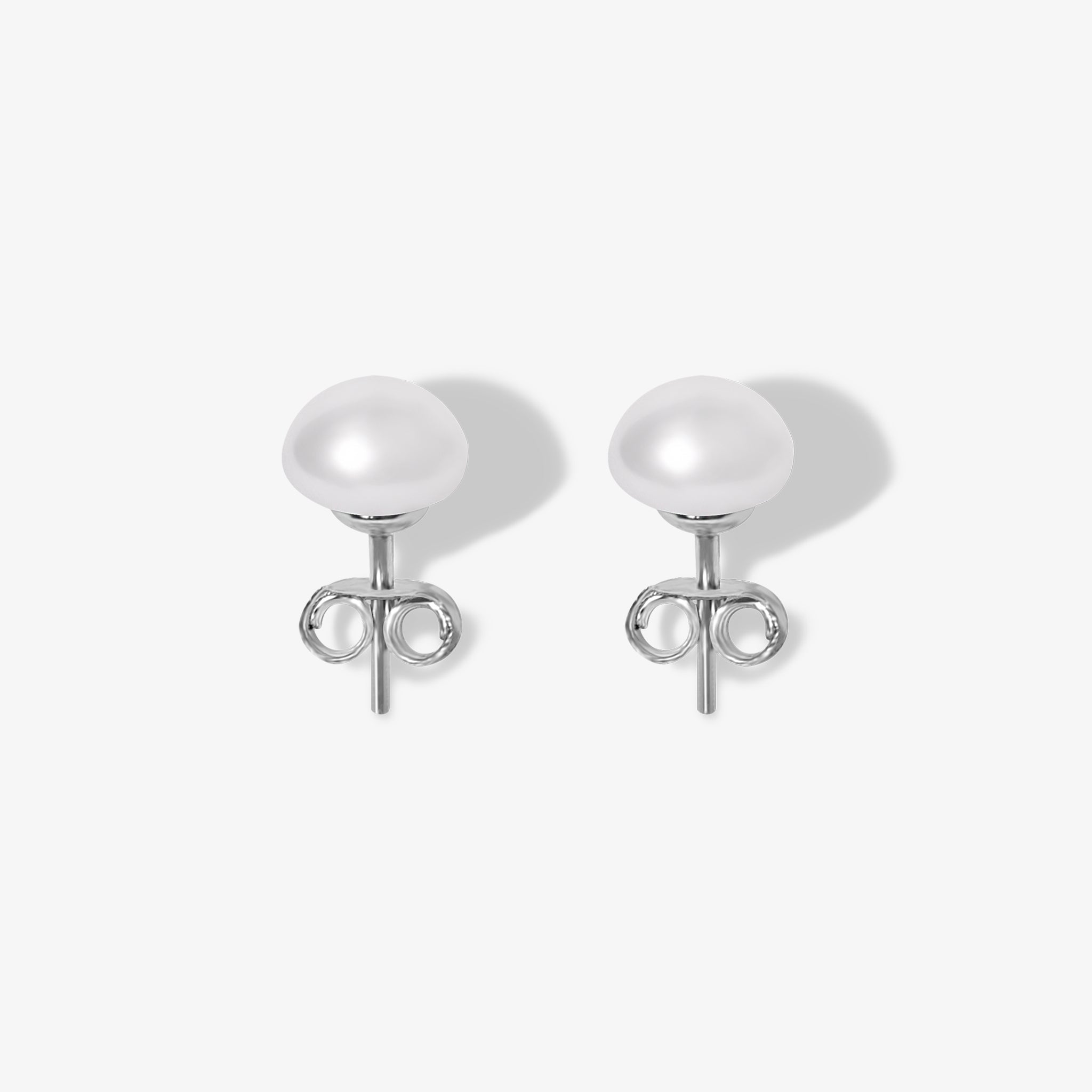 LIVIA PEARL STUD EARRINGS